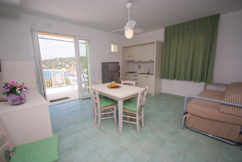 Hotel Dino Capoliveri  Habitación foto